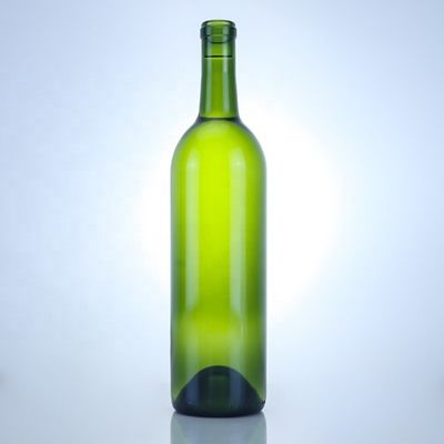 700ml 안티크 그린 글래스 병 술 럼 진 오일 및 맥주 기본 재료 유리