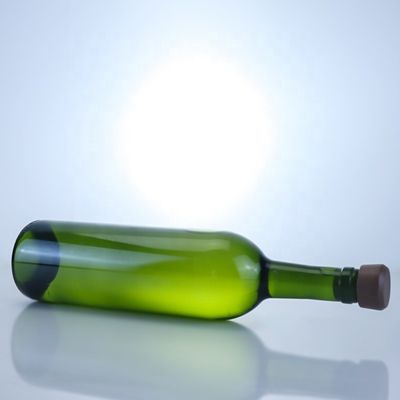 700ml 안티크 그린 글래스 병 술 럼 진 오일 및 맥주 기본 재료 유리
