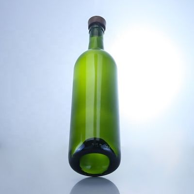700ml 안티크 그린 글래스 병 술 럼 진 오일 및 맥주 기본 재료 유리