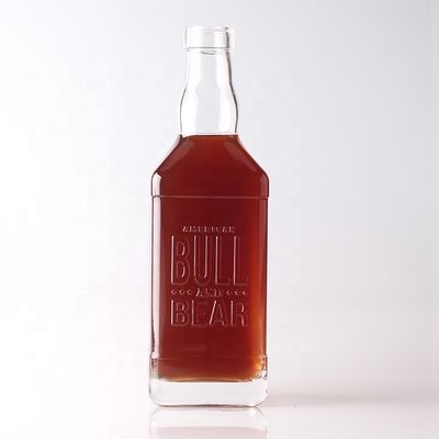 목걸이 재료 위스키 럼 진 브랜디를 위한 유리 500ml 700ml 엠보스 투명 병