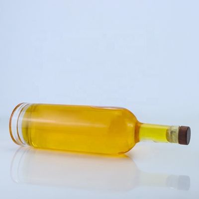 맑은 또는 맞춤형 유리 병 위스키 테킬라 브랜디 럼 진을위한 고유 700ml 750ml
