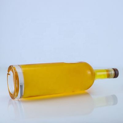 맑은 또는 맞춤형 유리 병 위스키 테킬라 브랜디 럼 진을위한 고유 700ml 750ml
