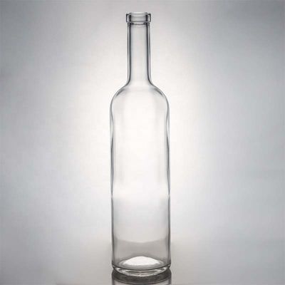 선명 또는 사용자 지정 코크 캡 700ml 750ml 원형 유리 병 Yuncheng Valiant