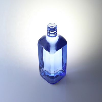 산성 에치 맞춤형 디자인 광장 750ml 푸른 색 유리 병 보드카 위스키 고유