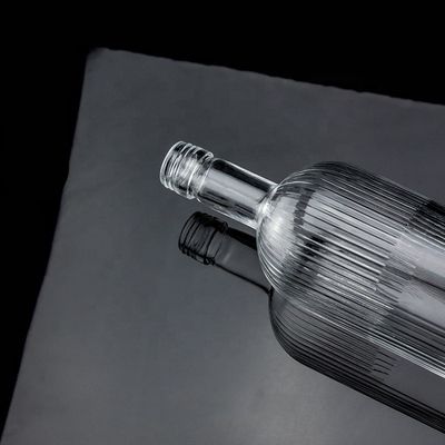 500ml 700ml 스크루 CAP 슈퍼 플린트 유리 빈 위스키 병 디자인 클래식 둥글
