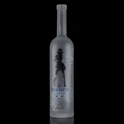 고전형 700ml 750ml 음료 포장용 얼음 접착식 보드카 유리 병