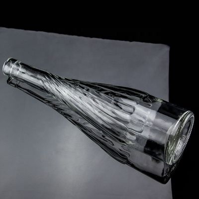 유니크한 바닥이 올라온 디자인 500ml 700ml 위스키 와인 병