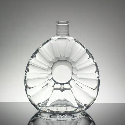 로고 인쇄 된 유리 병 보드카 위스키 스크루 톱과 수류탄 모양