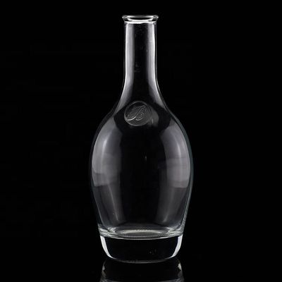 산업용 보드카 맑은 유리 병 짧은 목과 뚱뚱한 몸 500ml 750ml