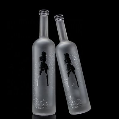 유리 750ml 500ml 디칼 인쇄 와드카 병 얼음 디자인과 기본 재료