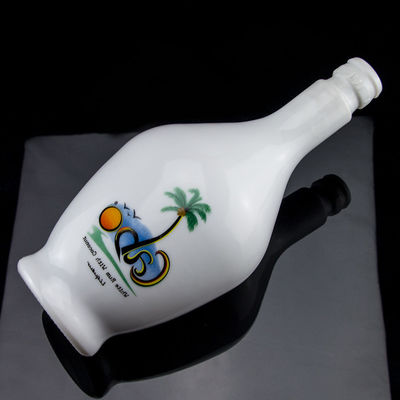 700ml Frost Surface Handling Custom 럼 유리 병 코크가 들어있어요