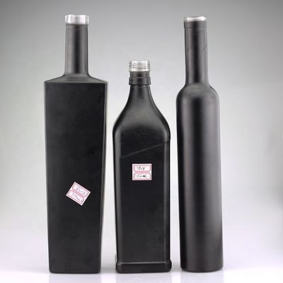 750ml 반짝이는 검은 유리 보드카 페인트 된 병 스크린 프린팅 진 폐쇄 술 병