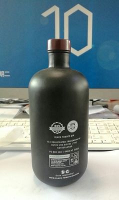 750ml 반짝이는 검은 유리 보드카 페인트 된 병 스크린 프린팅 진 폐쇄 술 병