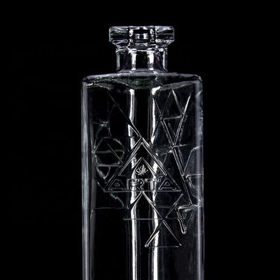 750ml 둥근 고급 슈퍼 플린트 삼각형 피라미드 유리 병 코크 로고 인쇄