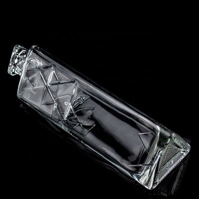 750ml 둥근 고급 슈퍼 플린트 삼각형 피라미드 유리 병 코크 로고 인쇄