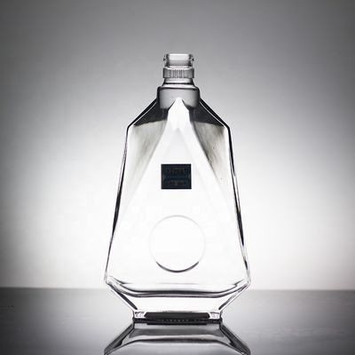 기본 재료 독특한 글자 모양과 코크 뚜?? 이 있는 유리 병
