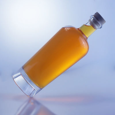 750ml 유리 술 병 코크 막대와 맞춤 캡 바디 재료 유리