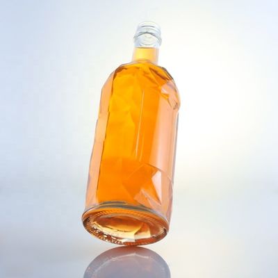 독특한 디자인 샴페인 진 럼 브랜디 위스키를 위한 유리 병