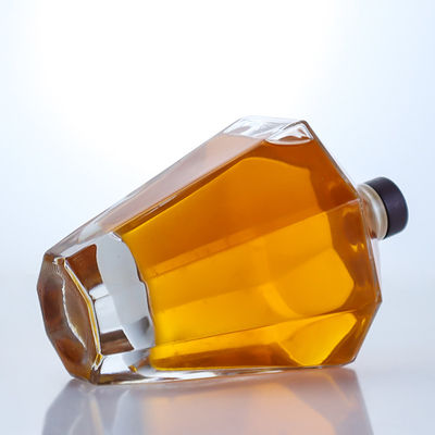 맞춤형 로고 500ml 700ml 1000ml 보드카 진 럼을위한 유리 병 독특한 사용자 지정 모양