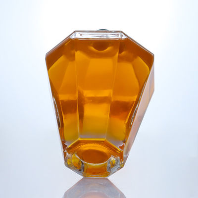 맞춤형 로고 500ml 700ml 1000ml 보드카 진 럼을위한 유리 병 독특한 사용자 지정 모양