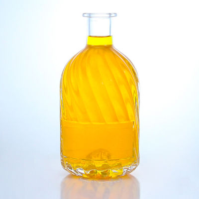 데칼 라벨 면적 500ml 둥근 모양의 슈퍼 플린트 유리 병 럼 보드카 위스키 테킬라 진