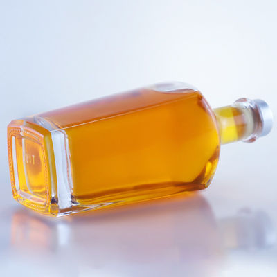 병 색상 맑은 750ml 진 럼 샴페인 브랜디 위스키를 위한 독특한 모양의 유리 병