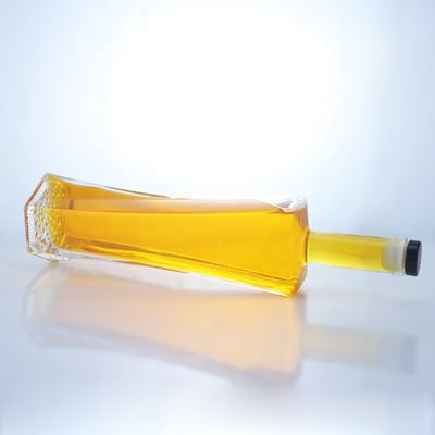 500ml 750ml 1000ml 스크루 캡이 있는 투명한 유리 병 산업용 음료 기본 재료 유리