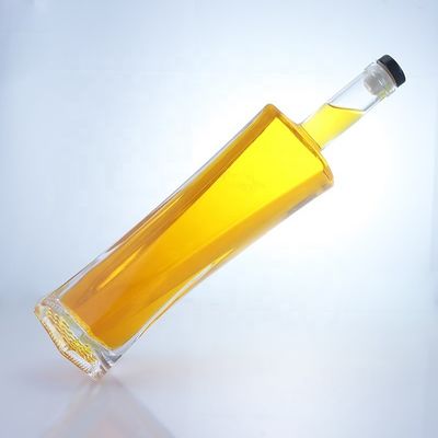 500ml 750ml 1000ml 스크루 캡이 있는 투명한 유리 병 산업용 음료 기본 재료 유리