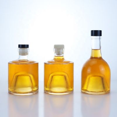 우아한 500ml 750ml 1000ml 플린트 글래스 스피릿 병 위스키 보드카 샴페인 테킬라