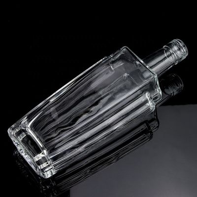 500ml 700ml 750ml 샴페인 진 럼을 위한 플린트 유리 병 투명하고 웅진