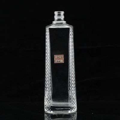 고품질의 소주용 750ml 유리 몸 조각 빈 술 병 500ml