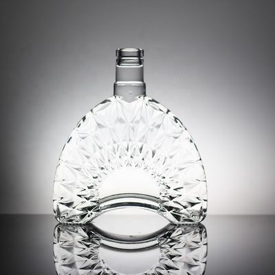 특유의 500ml 폭탄 모양의 유리병