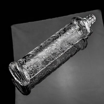 아름다운 드래곤 엠보스 된 유리 병 금 뚜?? 로 로고 및 유리 기반을 사용자 정의